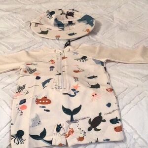 NWOT Babies Sea life print swimsuit with hat